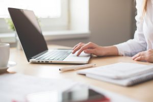 woman on a pc