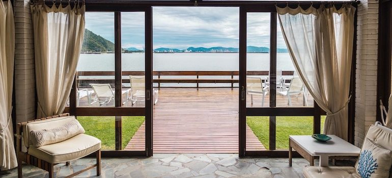 Large window with a view on a lake