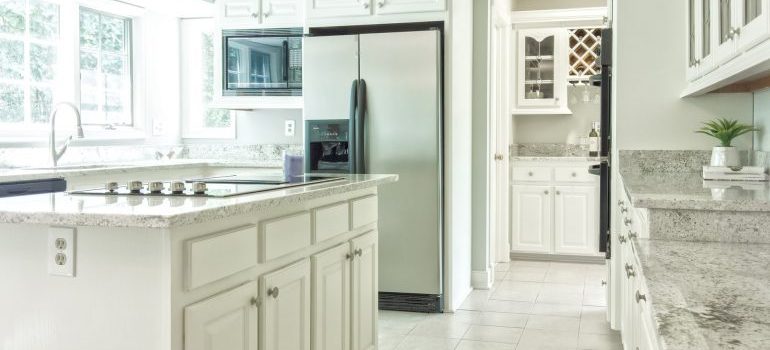 white modern kitchen