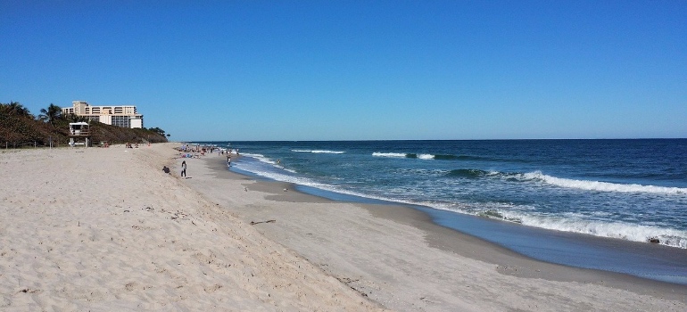 A beach in Florida - movers Tequesta