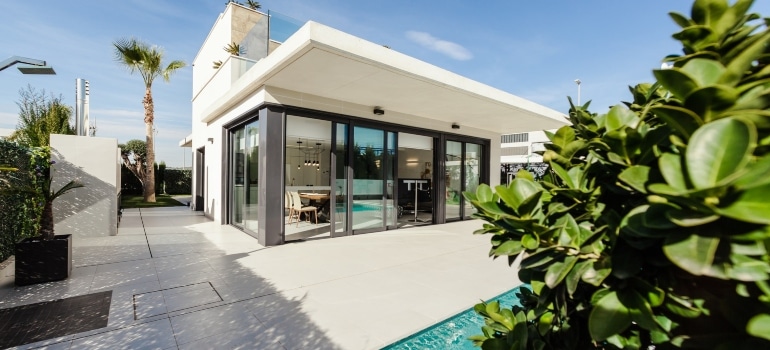 House with pool