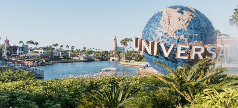 a blue and white globe in Orlando