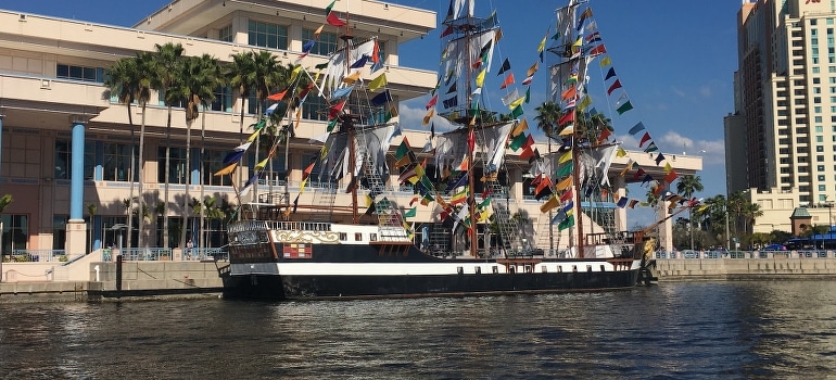 A boat near a residential area, Tampa Riverwalk
