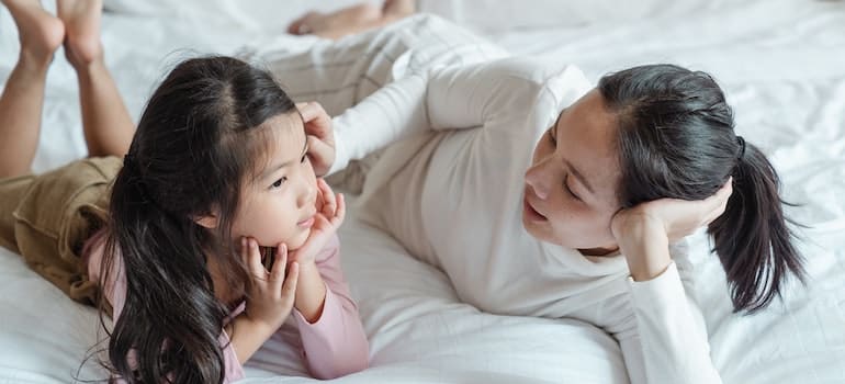 A mother and a kid talking about leaving Fort Lauderdale