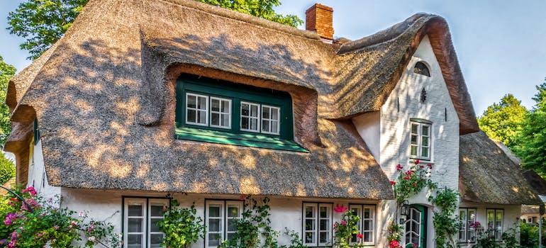 A house with decorated roof