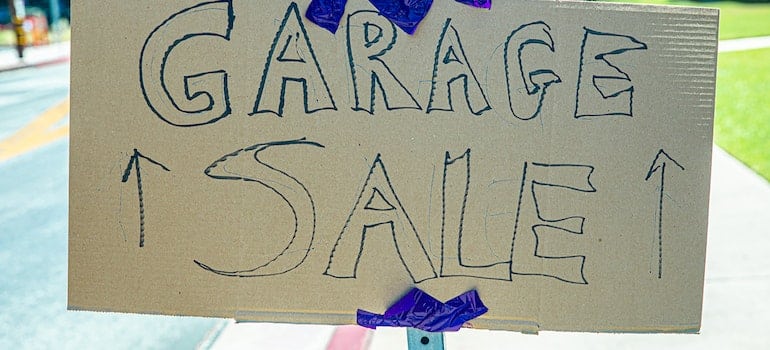 Garage sale sign