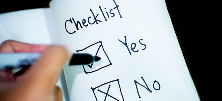 A checklist needed to handle a small Boca Raton FL move
