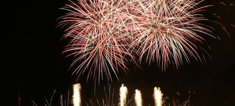 A fireworks in one of the places to celebrate Christmas in Florida