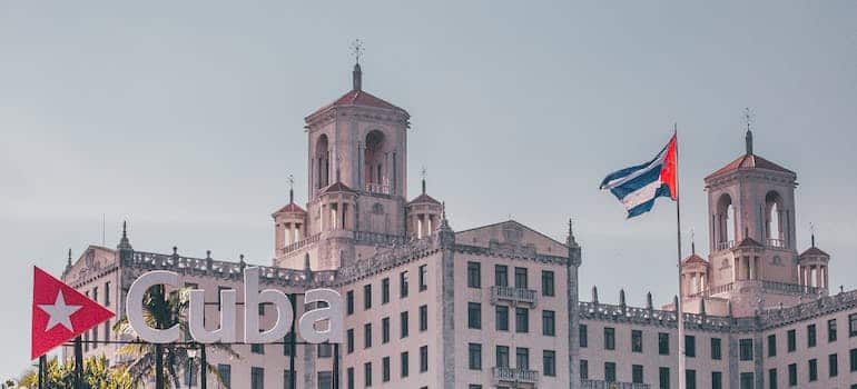 A building with a Cuba sign